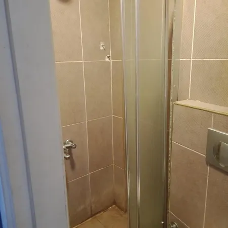 Bulvar Hotel *